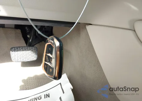 2017 Cadillac Xts Luxury from USA, damaged, VIN 2G61M5S30H9109642